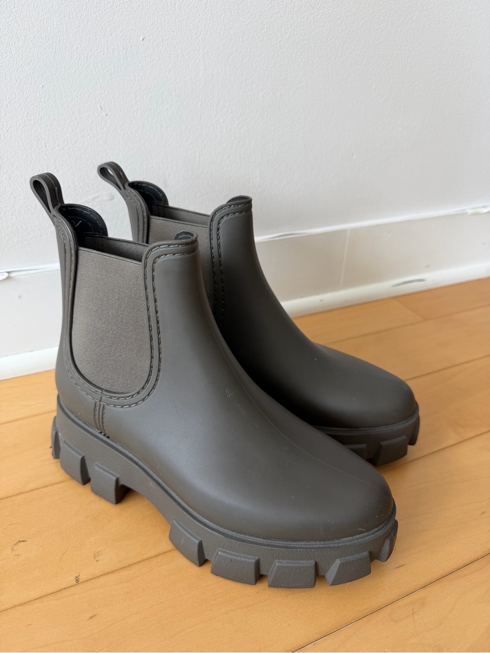 Jeffrey Campbell Chelsea Rain Boots in Olive Gray